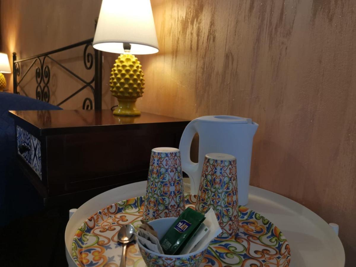 Bed and Breakfast Del Centro Енна Екстер'єр фото