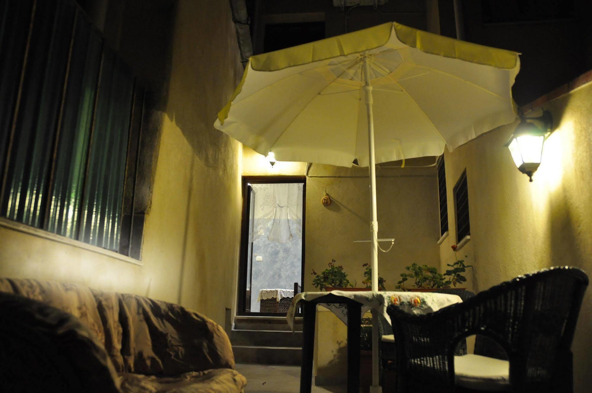 Bed and Breakfast Del Centro Енна Екстер'єр фото